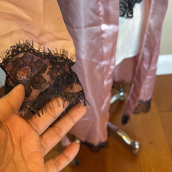 Sexy Women’s 4 Piece Pink/Black Lace Lingerie Set  - Robe, Shorts,Tank&underwear - Picture 9 of 13